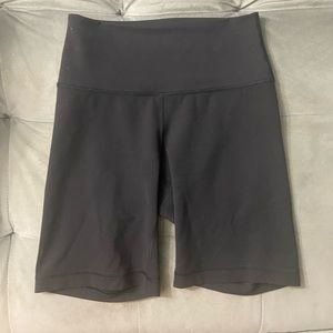 LuluLemon biker shorts size 6